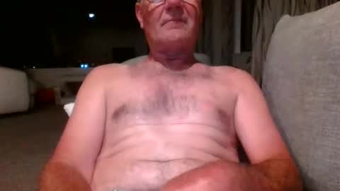 adjustable14 online show from January 13, 11:14 am