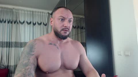 adonis_dionysos online show from December 15, 12:17 pm