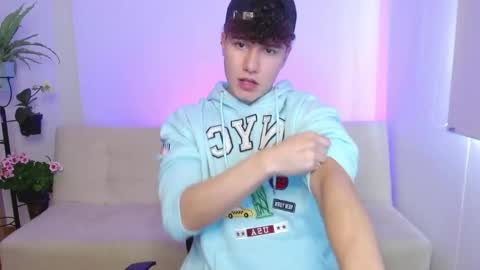 adrian morelli online show from March 27, 7:04 pm