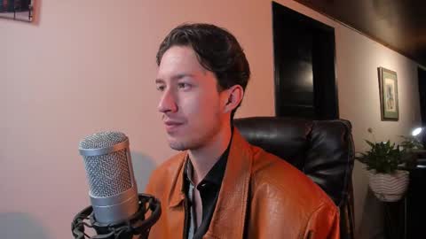 Adrian Williams online show from November 20, 9:35 pm