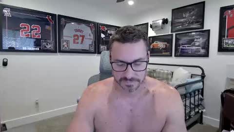 adventrs_fun online show from May 4, 5:47 pm