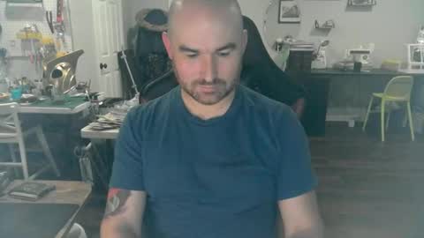 Aggieswing online show from December 17, 4:45 am