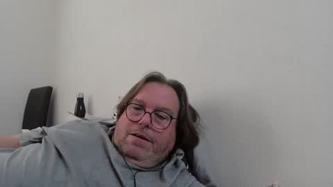 Agias online show from March 11, 11:33 am