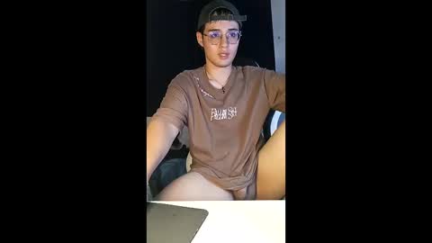 Aiden online show from February 3, 6:33 am