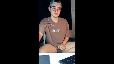 Aiden online show from February 3, 3:15 am