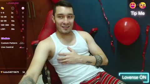Snapshot of airon_blade chatting on February 15, 12:27 am A I R O N online show from February 15, 12:27 am