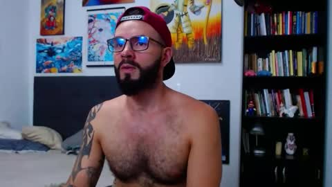 akiles online show from October 23, 11:08 pm