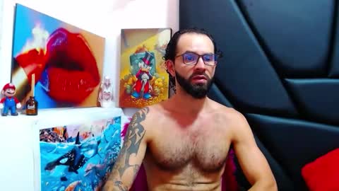 akiles online show from June 9, 11:50 pm