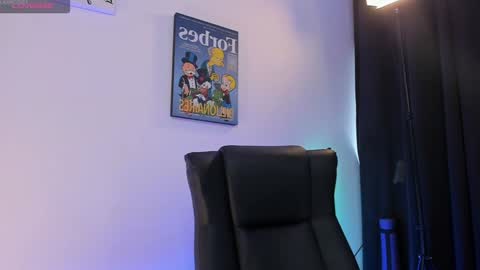 Alan online show from February 7, 4:03 pm