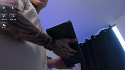 Alan online show from February 19, 1:39 pm