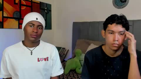 Alan and Criss - WE JUST FRIENDS WITH BENEFITS BOTH VERS online show from November 26, 7:39 pm