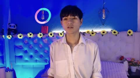 ale_aurarashi online show from April 3, 9:50 am