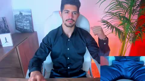 Snapshot of alejandrostorm chatting on February 15, 8:12 pm Alejo online show from February 15, 8:12 pm