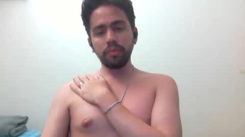alejo_shy online show from February 8, 2:06 am