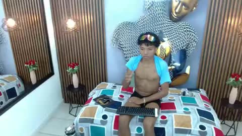 alessandroblack_ online show from July 22, 10:57 pm