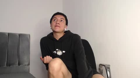 Owen online show from December 19, 12:18 am