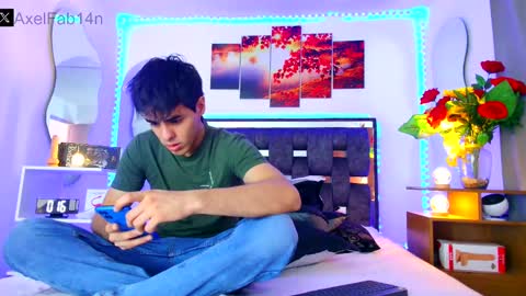 sneider online show from January 26, 6:27 pm