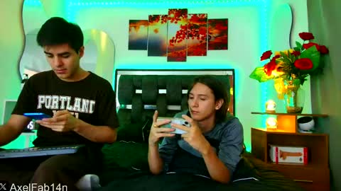 sneider online show from February 3, 6:17 pm