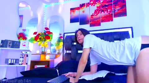 sneider online show from September 21, 8:31 pm