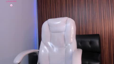 alex online show from January 12, 11:58 am