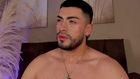Alexander Diaz online show from May 22, 4:45 pm