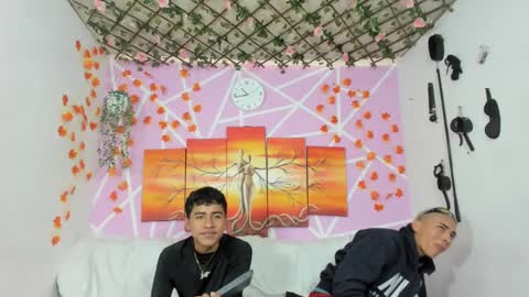 chicos hot online show from March 11, 3:45 pm