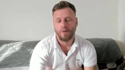 Snapshot of alexboy2022 chatting on December 19, 10:02 am onlyfans..alexyno2022 online show from December 19, 10:02 am