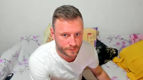 Snapshot of alexboy2022 chatting on February 5, 8:04 pm onlyfans..alexyno2022 online show from February 5, 8:04 pm