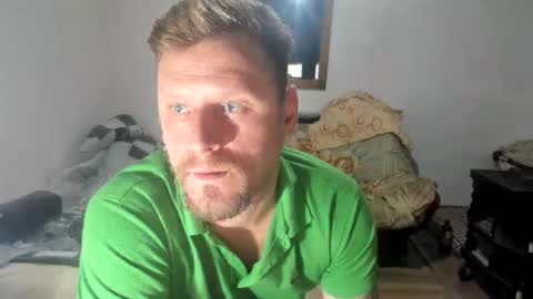 Snapshot of alexboy2022 chatting on December 2, 5:46 pm onlyfans..alexyno2022 online show from December 2, 5:46 pm