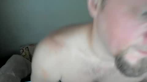 Snapshot of alexboy2022 chatting on January 5, 1:36 pm onlyfans..alexyno2022 online show from January 5, 1:36 pm