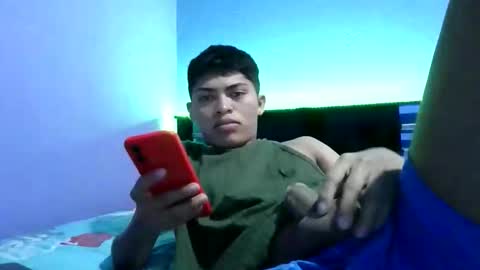 alexsexy1405 online show from January 6, 10:58 pm