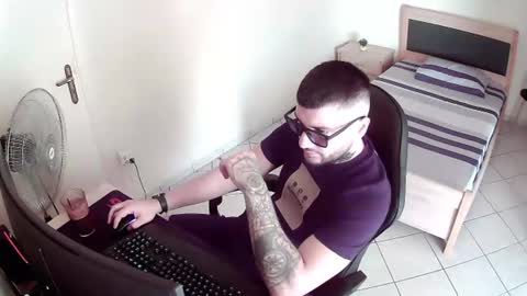 alexthepro00 online show from June 27, 3:50 pm