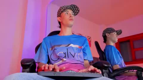 alexxus_smith online show from February 5, 11:28 am