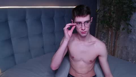 Alfie online show from January 19, 7:10 am