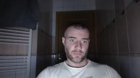 alfiesolomons87 online show from March 2, 7:10 pm