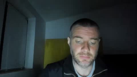 alfiesolomons87 online show from April 14, 7:57 pm