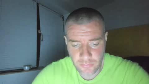 alfiesolomons87 online show from March 13, 9:32 pm