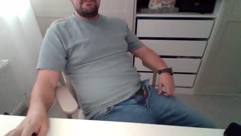 Snapshot of alfo267 chatting on September 23, 3:44 pm WorkFromHomeFun online show from September 23, 3:44 pm