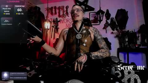   online show from January 16, 7:05 pm