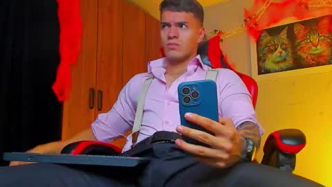 alpha_dominus_ online show from October 14, 3:24 am