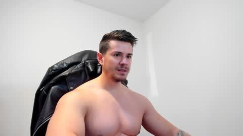 Snapshot of alphagodleatherking92 chatting on January 7, 7:11 am LeatherMaster online show from January 7, 7:11 am