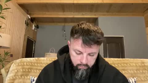 Jhonny online show from November 4, 4:02 am