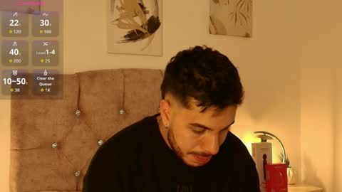 Amadeo Wild online show from April 24, 4:15 am