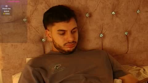 Amadeo Wild online show from April 27, 4:31 am