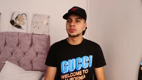Snapshot of amadeo_wild chatting on February 2, 12:57 pm Amadeo Wild online show from February 2, 12:57 pm