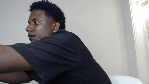 Amare online show from October 22, 7:38 pm