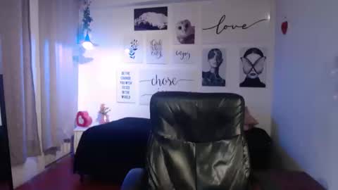 amethystshadow online show from March 12, 9:00 pm