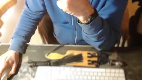 amslave4f online show from March 29, 3:23 pm