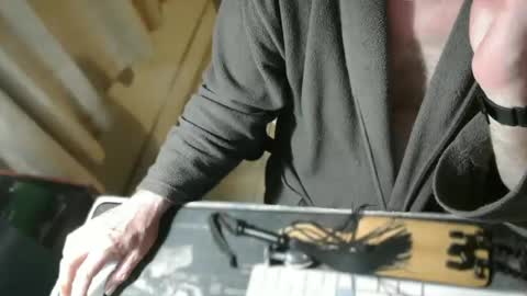amslave4f online show from June 21, 10:04 pm