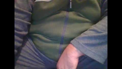 Snapshot of andellus chatting on December 22, 9:33 am andellus online show from December 22, 9:33 am